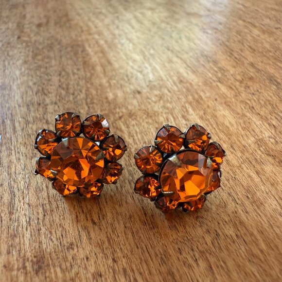 Vintage Orange Rhinestone Flower Floral Stud Earrings - Picture 5 of 8